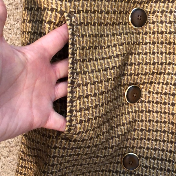 Loft tweed skirt with buttons - Picture 2 of 4